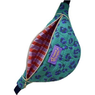 Sac banane XL en coton matelassé vert  Make It Funky"