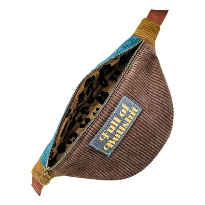 Sac banane en velours côtelé "Full Of Bullshit"