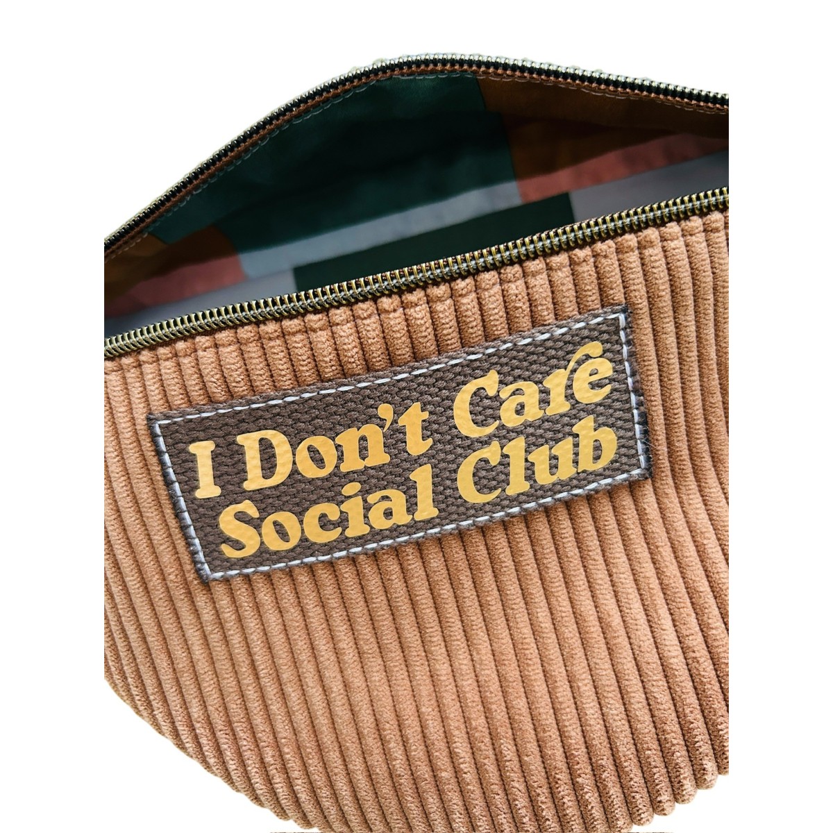 Sac banane en velours côtelé "I Don't Care Social Club"