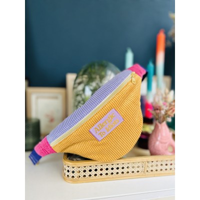 Sac banane en velours côtelé sorbet "Allergic To Idiots"