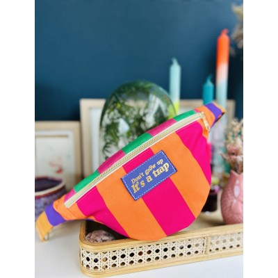 Sac banane en coton canevas ligné orange et rosee "Don't Grow Up It's A Trap"