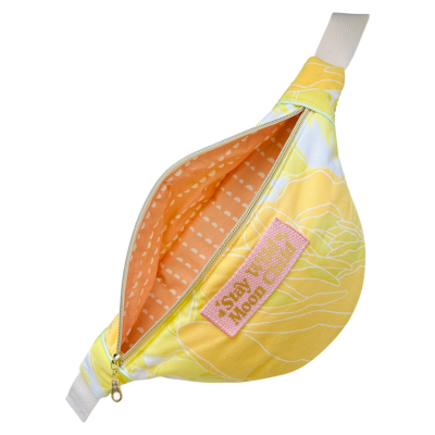 Sac banane en tissu upcyclé seventies jaune  "Stay Wild Moon Child"