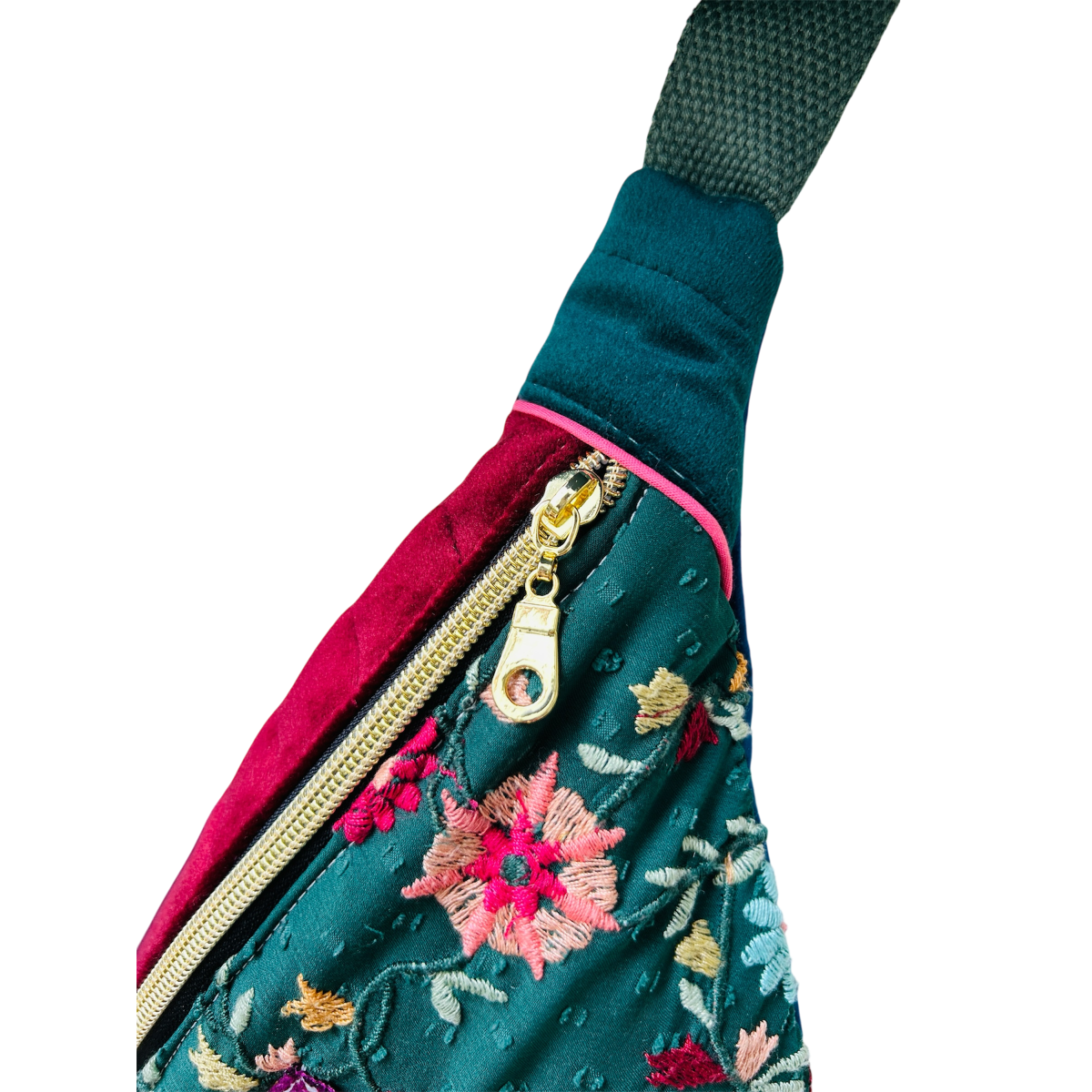 Sac banane en plumetis Upcyclé Zara "Drama Queen"