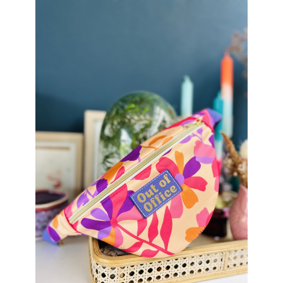 Sac banane en coton fleuri  "Out Of Office"