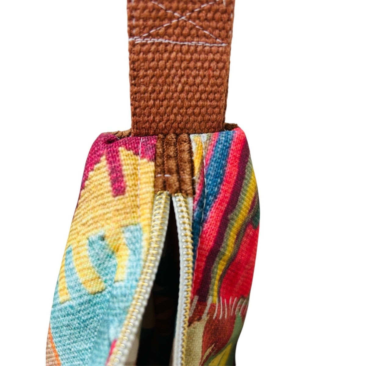 Sac demi-lune en canevas Tapis Aztèque "Mentally Somewhere Else"
