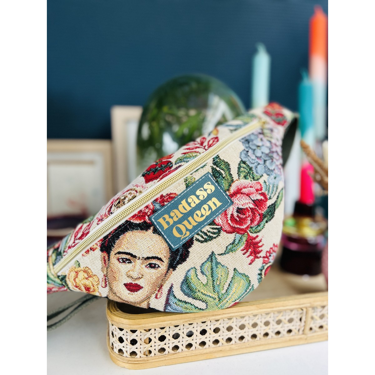 Sac banane tissu canevas Frida Kahlo "Badass Queen"